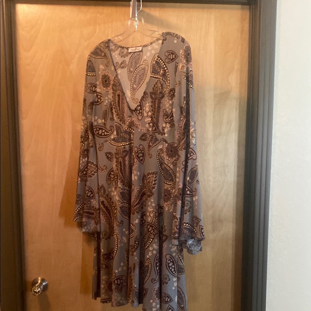 Perfectly Priscilla Paisley Print Long Sleeve Dress; Size XL